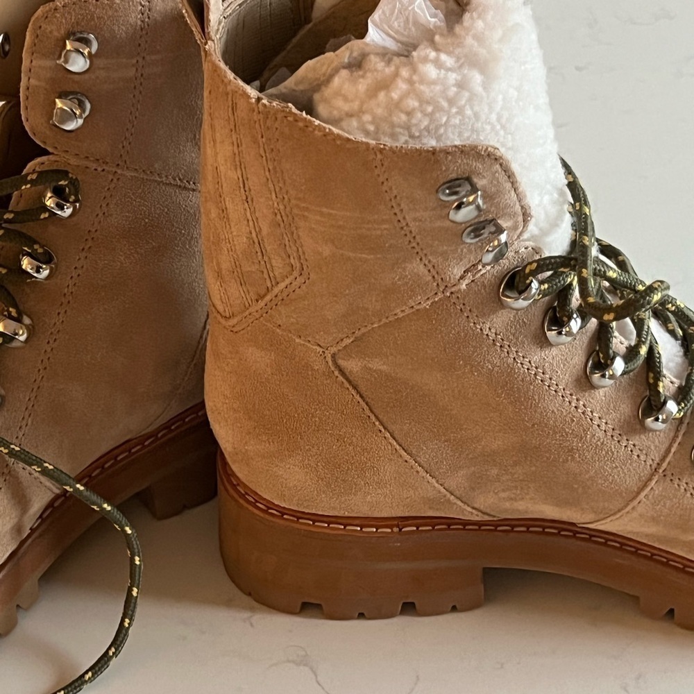 Marc Fisher Izzie Lugsole Ankle Boot NEW - Picture 9 of 12